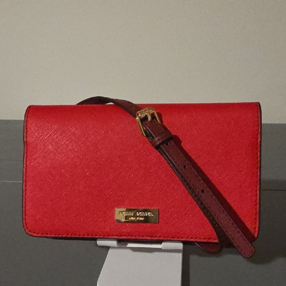 henri bendel Handbags - HENRI BENDEL NEW YORK Multi Red/Orange Crossbody/Clutch/Wallet Leather Bag
